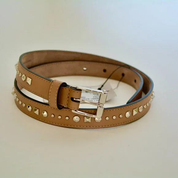 Gucci | Accessories | Nwt Gucci Leather Studded Skinny Belt  display picture 1